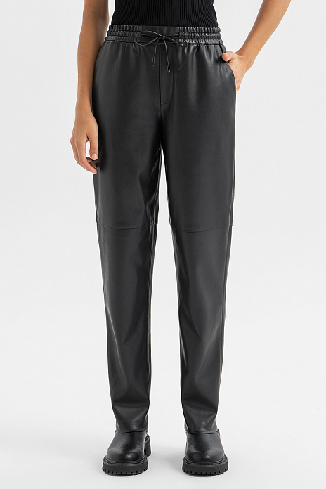 Брюки из экокожи, цвет Черный