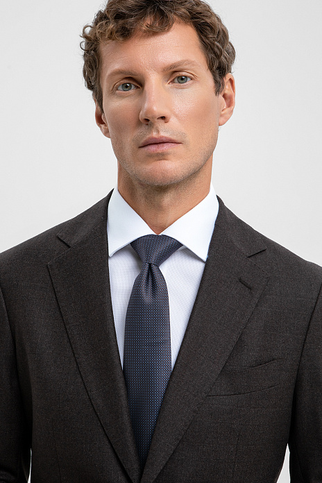 Костюм из шерсти, устойчивой к сминанию и загрязнениям, цвет 